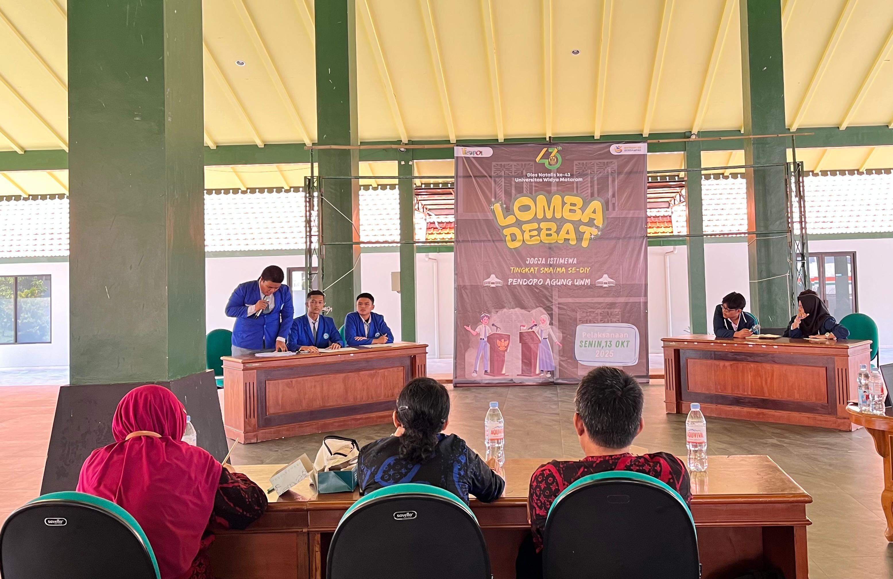 Fisipol UWM Gelar Lomba Debat Antar SMA se-DIY: Hidupkan Budaya Dialog Ilmiah di Kalangan Pelajar