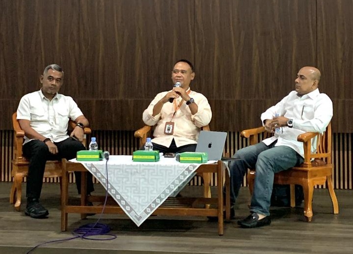 Pelatihan Profesi Hukum UWM: Kupas Tuntas Praktik Advokat dan Penegakan Hukum Siber