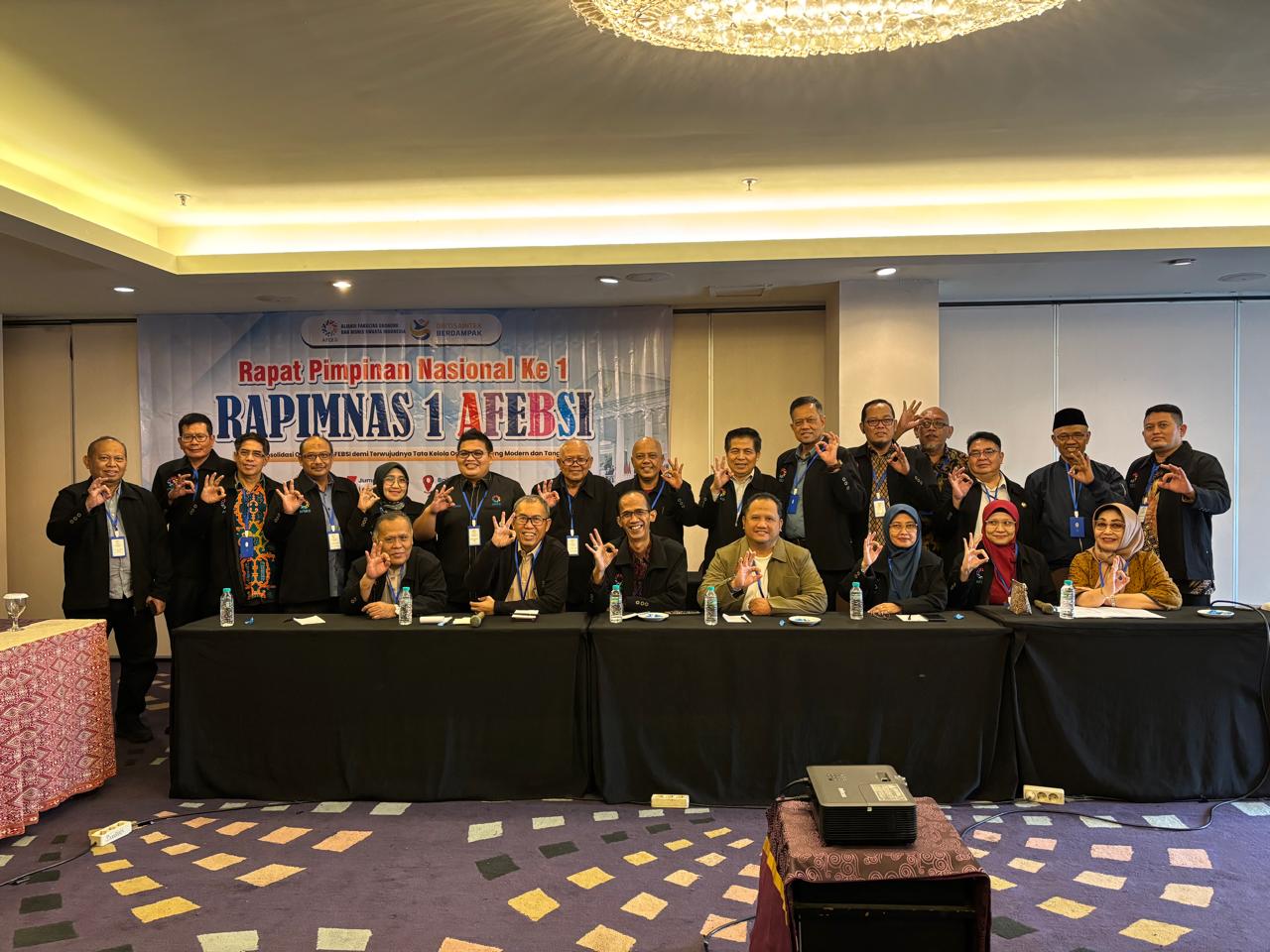 Rektor UWM Buka Rapimnas AFEBSI