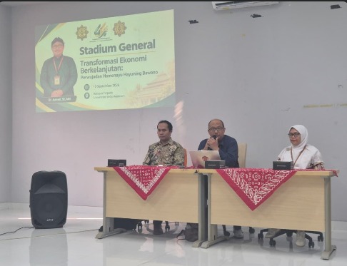 Studium General Fakultas Ekonomi UWM Bahas Transformasi Ekonomi Berkelanjutan dalam Mewujudkan Hamemayu Hayuning Bawono