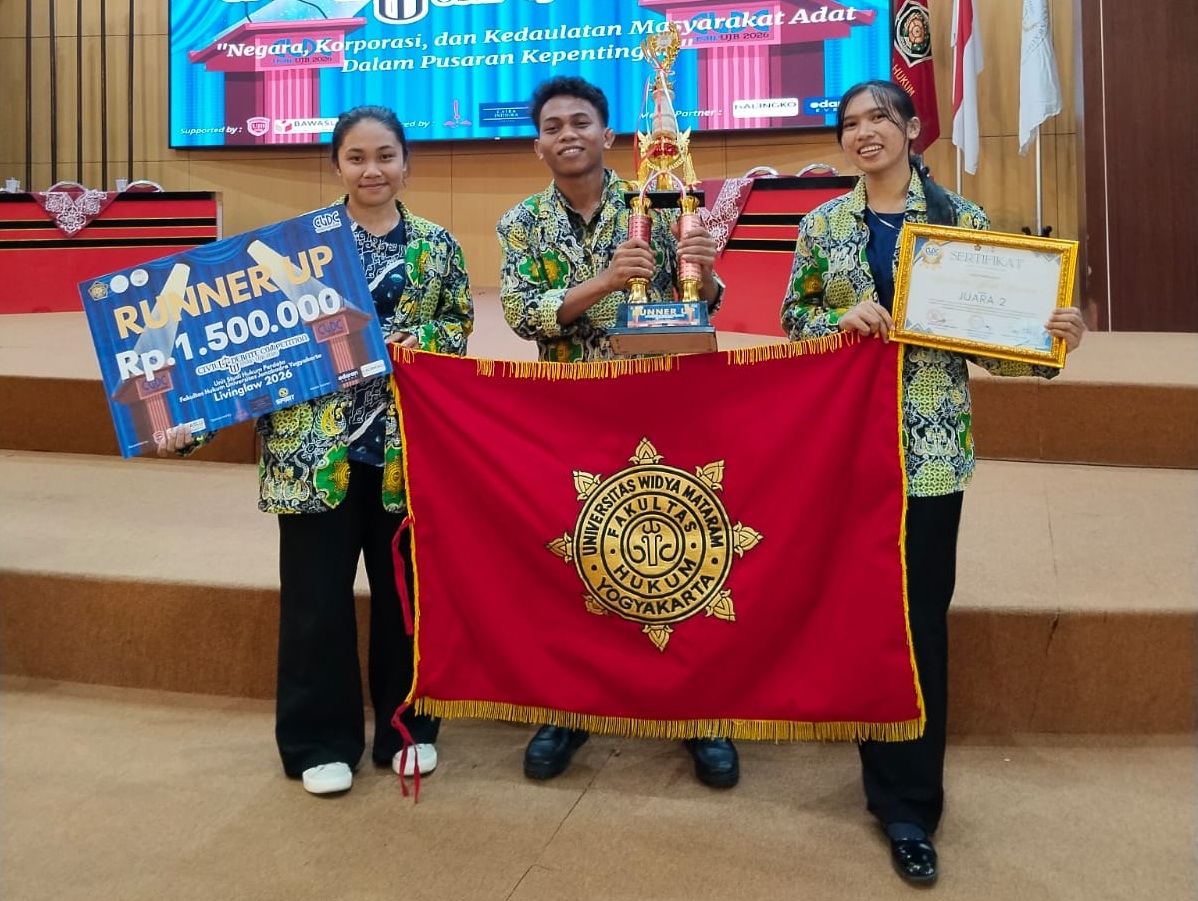 Tim Debat Fakultas Hukum UWM Raih Juara 2 dalam Open Civil Law Debate Competition USHP UJB 2026