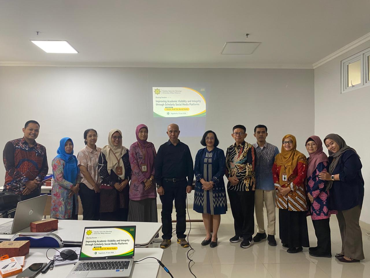 Tingkatkan Visibilitas Global, Dosen Fakultas Sains dan Teknologi UWM Perkuat Integritas di Media Sosial Akademik