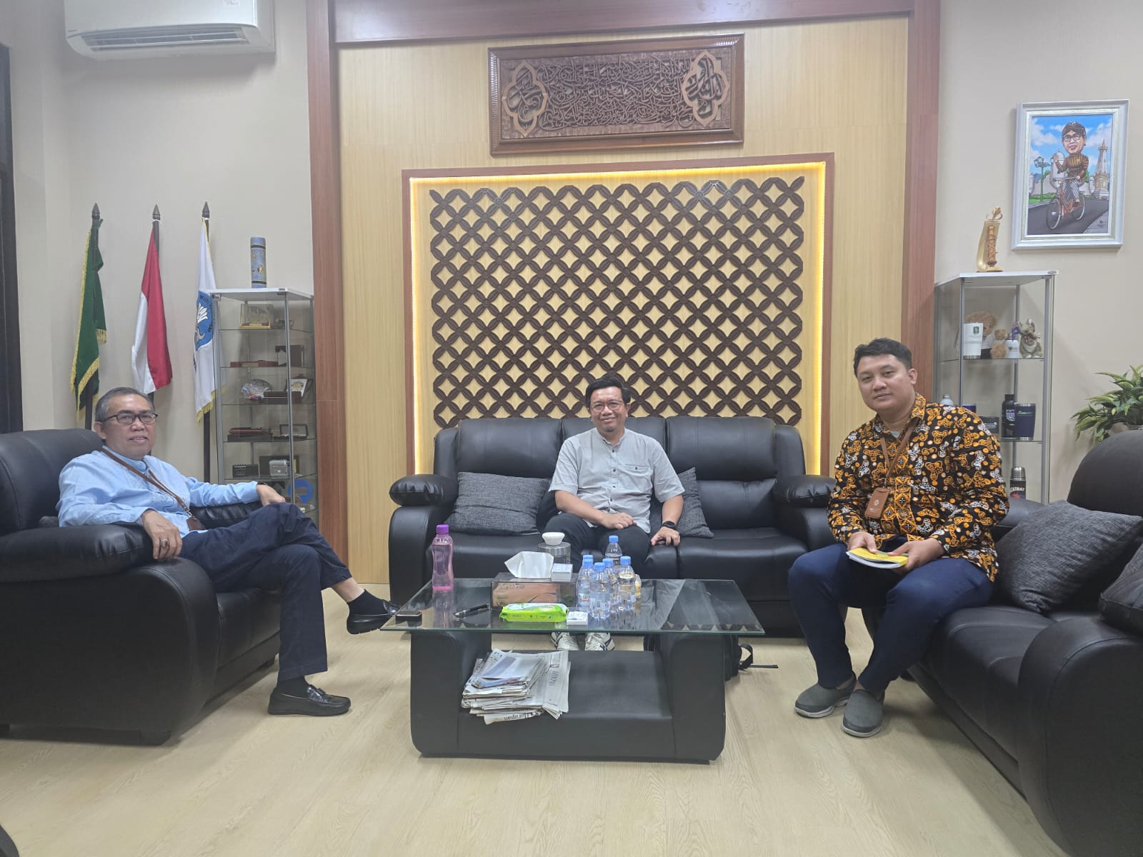 Universitas Widya Mataram Sambut Kunjungan Ketua APTFI Bahas Pengembangan Pendidikan Farmasi